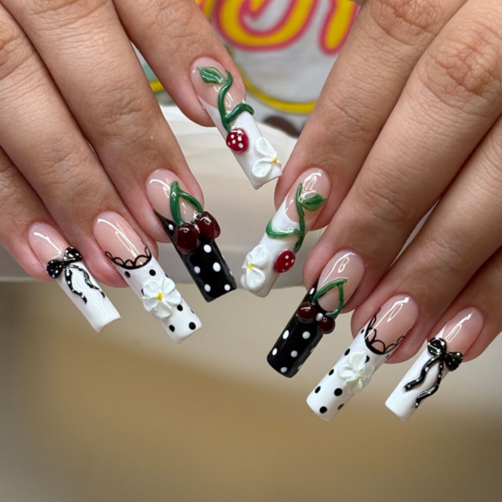 Bitter Bunny Studio nail work in Brownsville, example 1