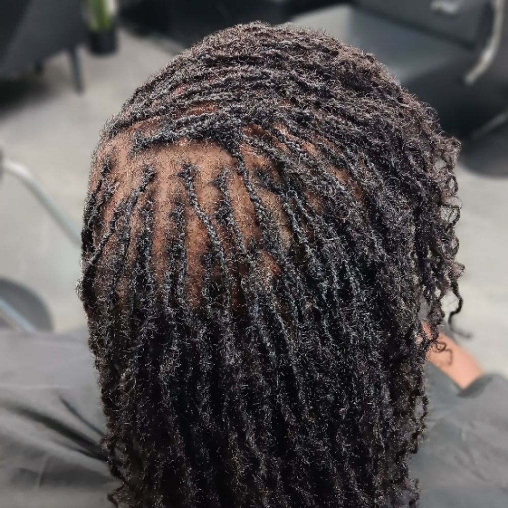 Hair work by Mirror Emajez
