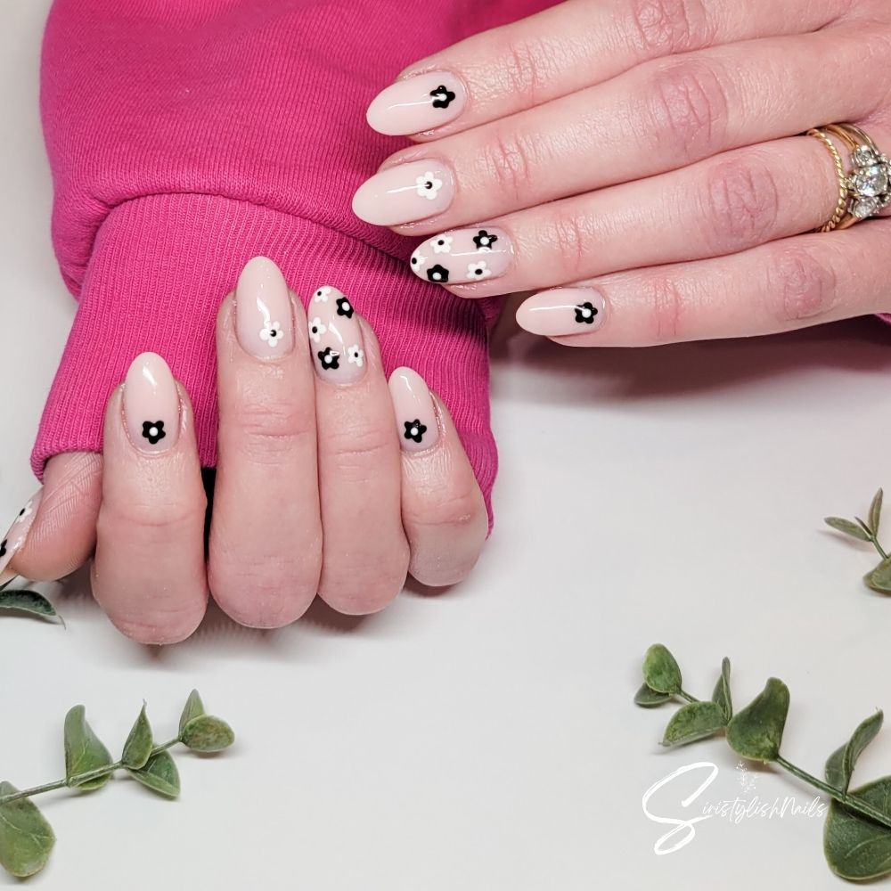 SiristylishNails nail work in Burnsville, example 1